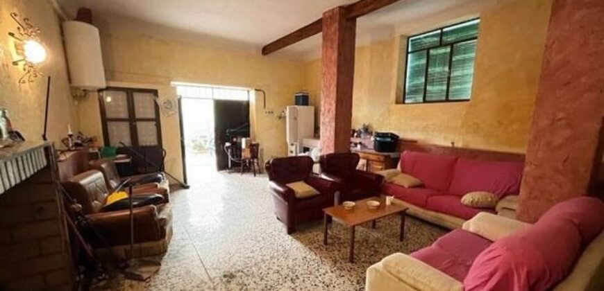 Chalet independiente en venta en Piedrabuena