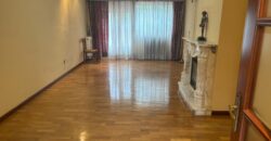 CHALET EXCLUSIVO: 4 plantas, chimenea y amplio jardín privado