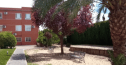 ¡Exclusivo! Piso seminuevo de 3 dormitorios con garaje y urbanización espectacular en Zona Universidad, Ciudad Real