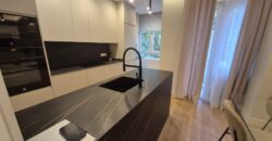 Lujo y Diseño en Madrid: Espectacular Piso Exterior con Balcón y 3 Suites.