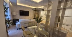 Lujo y Diseño en Madrid: Espectacular Piso Exterior con Balcón y 3 Suites.