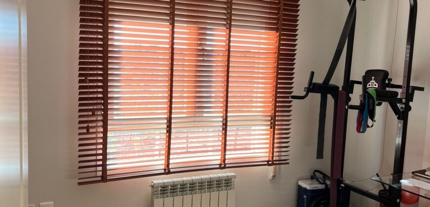 Luz y Confort en Puerta de Toledo: Piso Reformado con Piscina, Garaje y Trastero