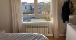 Luz y Confort en Puerta de Toledo: Piso Reformado con Piscina, Garaje y Trastero