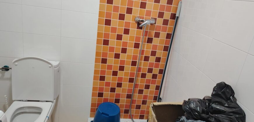 Moderno dúplex con piscina y garaje cerrado – Santa María, Ciudad Real