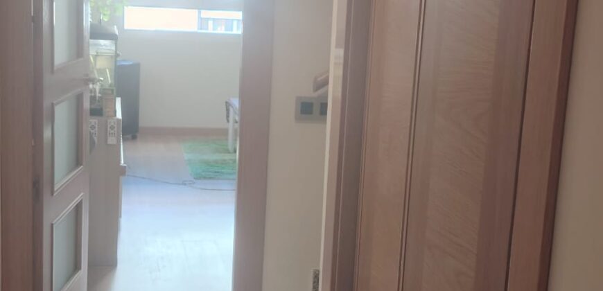 Moderno dúplex con piscina y garaje cerrado – Santa María, Ciudad Real