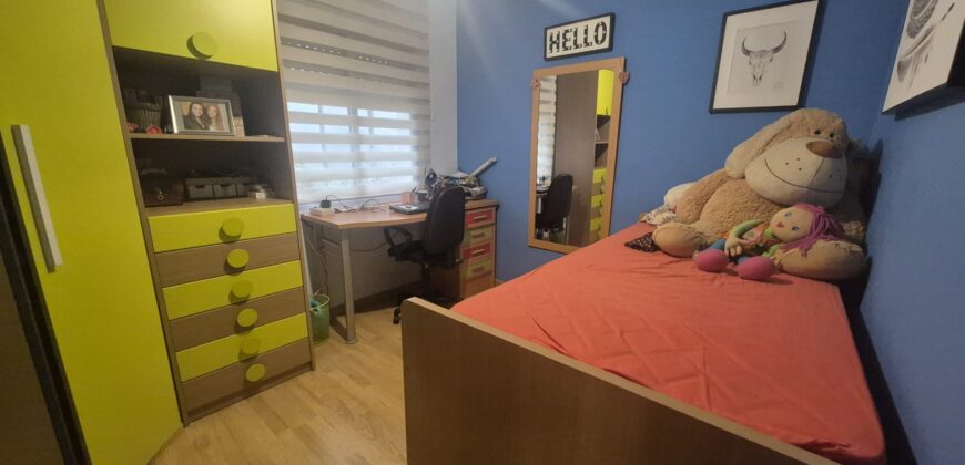 ¡Amplio y moderno piso con terraza! – Calle Ciruela