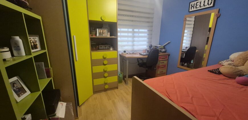 ¡Amplio y moderno piso con terraza! – Calle Ciruela