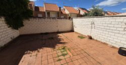 ¡Amplia casa con guardillón en Poblete! – Calle Europa