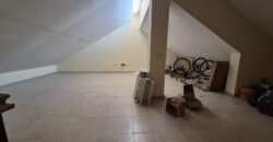 ¡Amplia casa con guardillón en Poblete! – Calle Europa