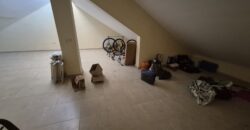 ¡Amplia casa con guardillón en Poblete! – Calle Europa