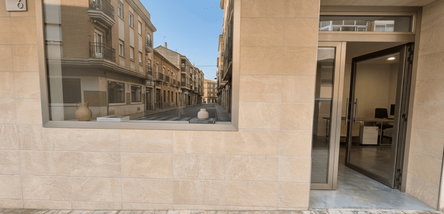 ¡Local exclusivo a pie de calle! – Totalmente reformado y acondicionado, en Calle Infantes