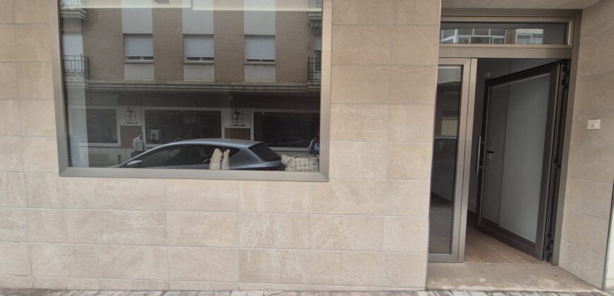 ¡Local exclusivo a pie de calle! – Totalmente reformado y acondicionado, en Calle Infantes