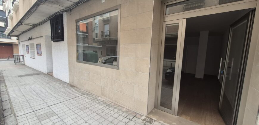 ¡Local exclusivo a pie de calle! – Totalmente reformado y acondicionado, en Calle Infantes