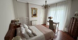Impecable casa con piscina privada en Poblete – Calle Los Castillejos