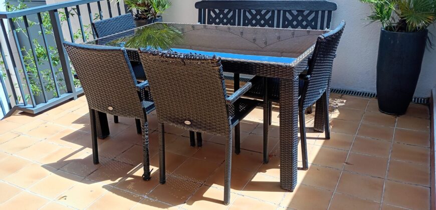 Impecable casa con piscina privada en Poblete – Calle Los Castillejos
