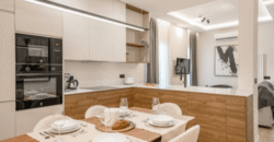 Piso de diseño en el corazón de Sol: 3 dormitorios y 3 baños en pleno Centro de Madrid