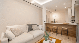 Piso de diseño en el corazón de Sol: 3 dormitorios y 3 baños en pleno Centro de Madrid