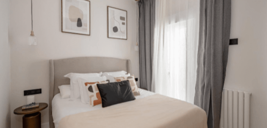 Piso de diseño en el corazón de Sol: 3 dormitorios y 3 baños en pleno Centro de Madrid
