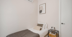Piso de diseño en el corazón de Sol: 3 dormitorios y 3 baños en pleno Centro de Madrid
