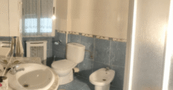 Acogedor piso en Calle Postas – 3 Dormitorios, Terraza y Dos Patios Privados