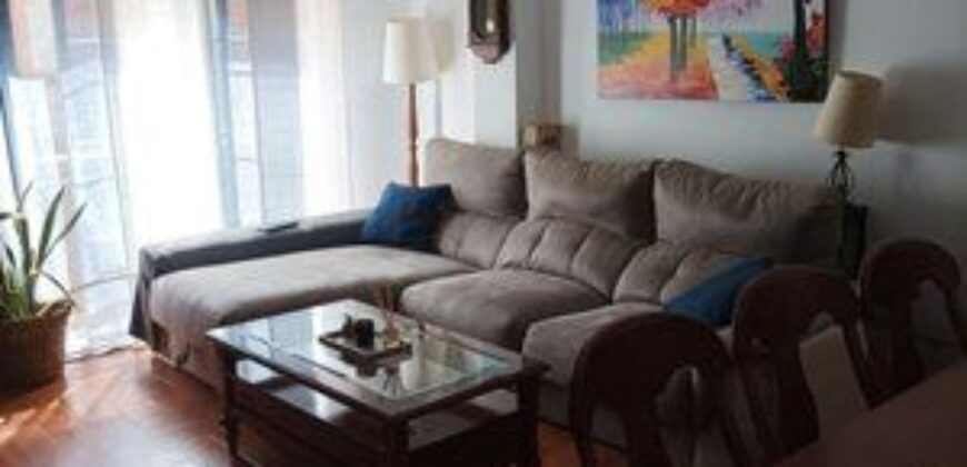Radiante piso de con patio privado y garaje: El Perchel, Ciudad Real
