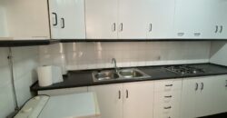 Acogedor piso en Calle Postas – 3 Dormitorios, Terraza y Dos Patios Privados