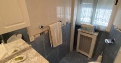 Acogedor piso en Calle Postas – 3 Dormitorios, Terraza y Dos Patios Privados